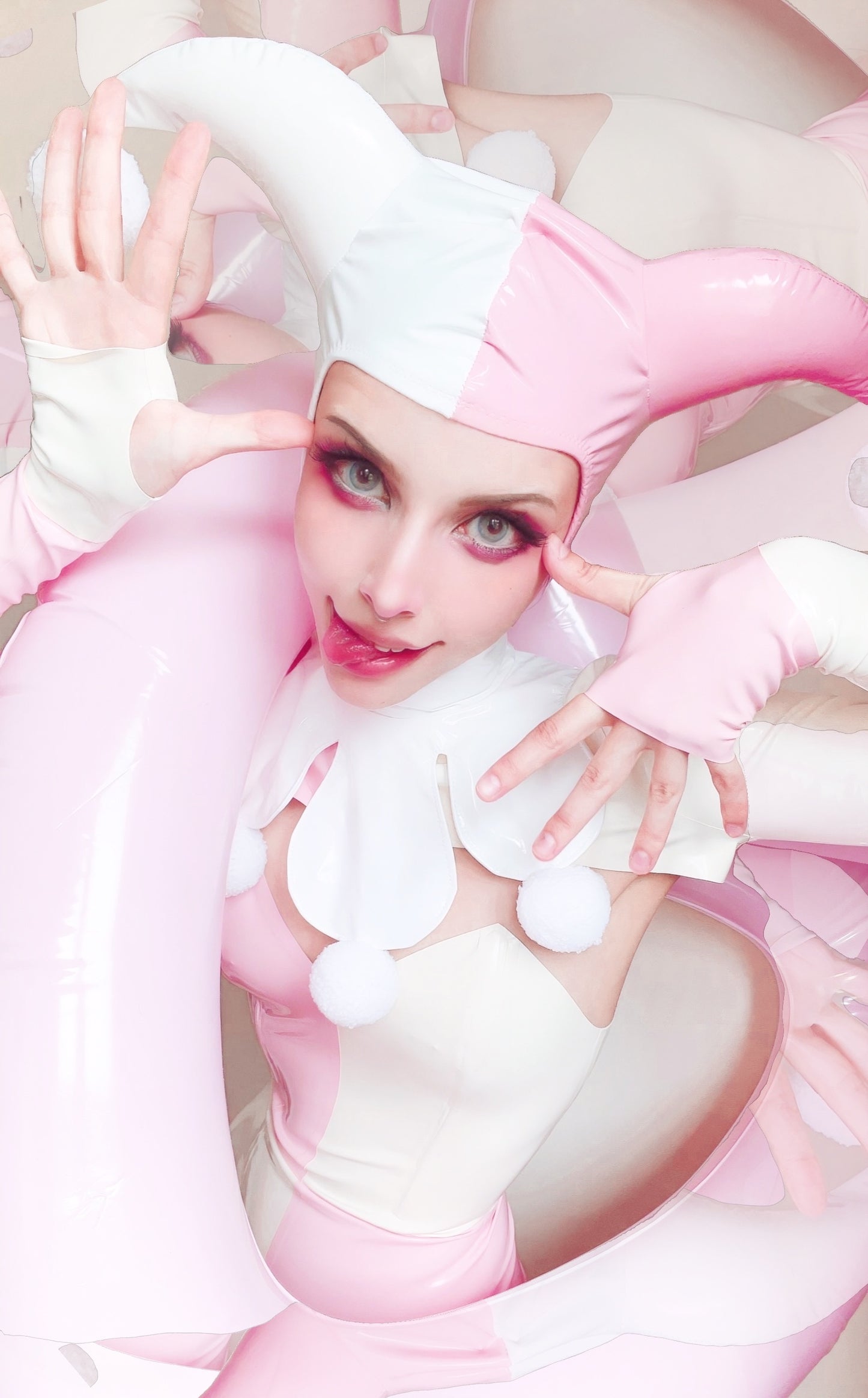 Cappello giullare pvc pink rose